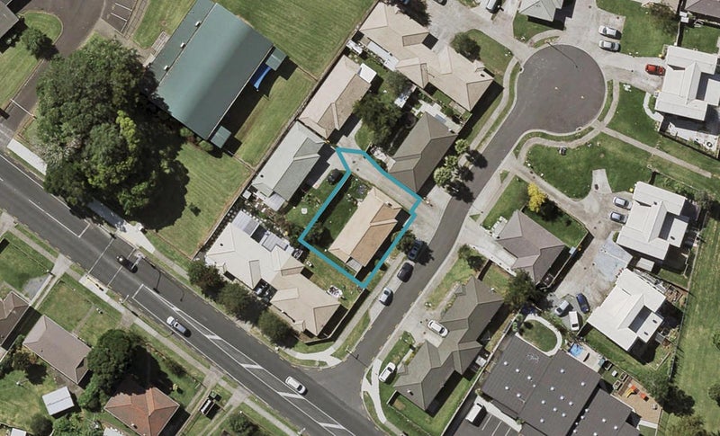 4 Serenity Place, Otara, Auckland - Carousel 1