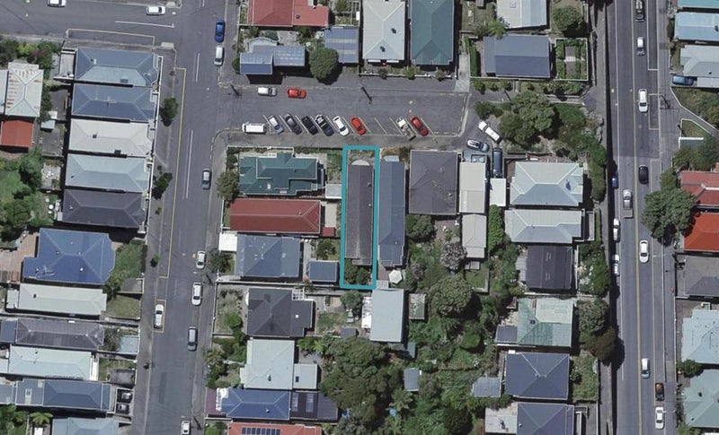 21 Carrington Street, Mount Cook, Wellington - Carousel 1