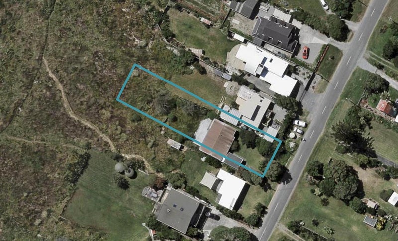 17 Rodney Avenue, Te Horo Beach - Carousel 1