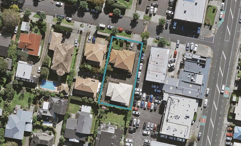 2/2 Kipling Avenue, Epsom, Auckland - Carousel 1