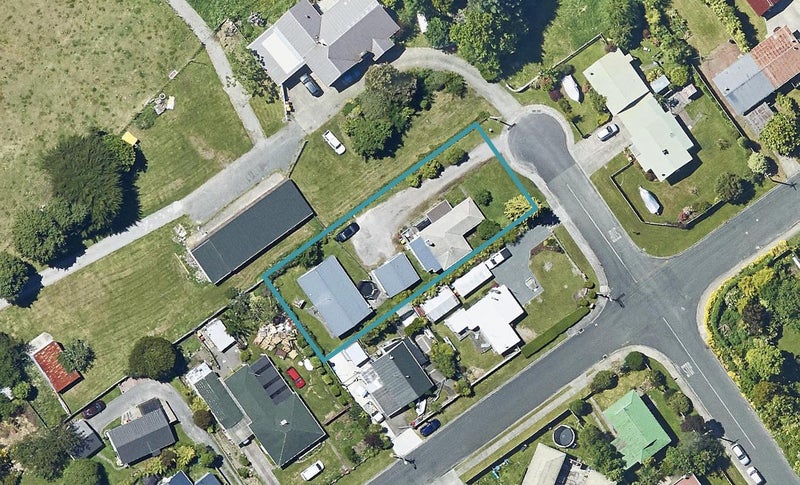 14 Hannah Road, Hannahs Bay, Rotorua - Carousel 1