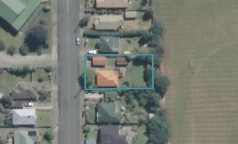 16 Bowker Street, Kensington, Timaru - Carousel 1