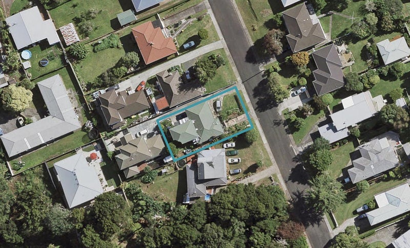 25 Rothery Road, Hillpark, Auckland - Carousel 1