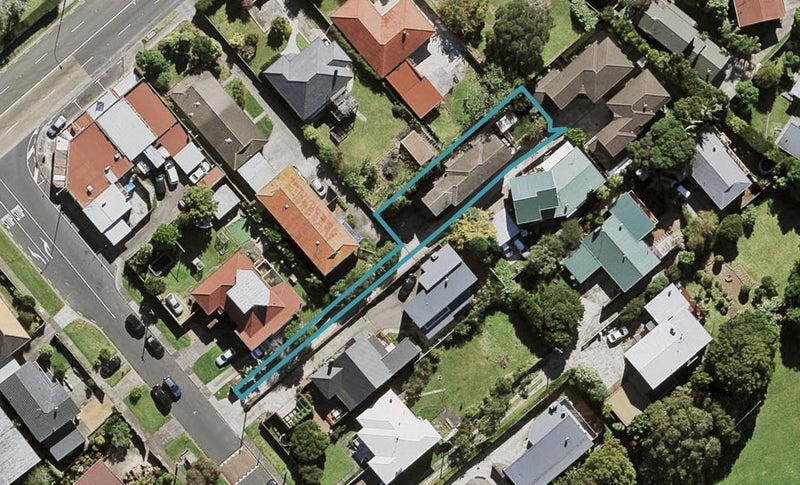 4 Belfast Street, Hillsborough, Auckland - Carousel 1