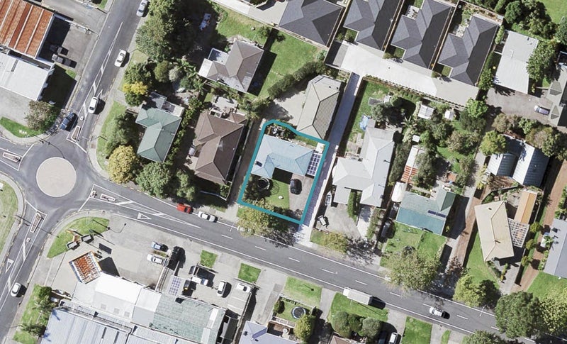 65 Rodney Street, Howick, Auckland - Carousel 1