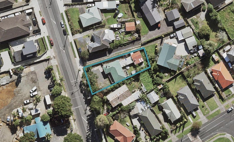 56 Robertson Road, Favona, Auckland - Carousel 1