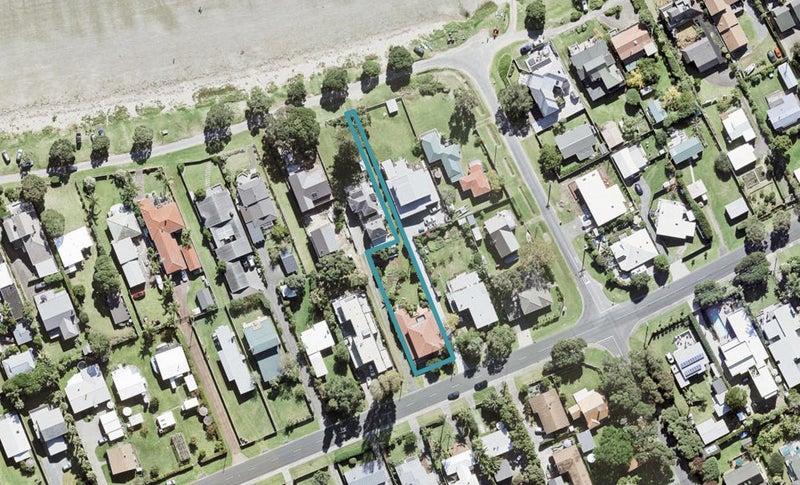 31 Laurence Street, Manly, Whangaparaoa - Carousel 1