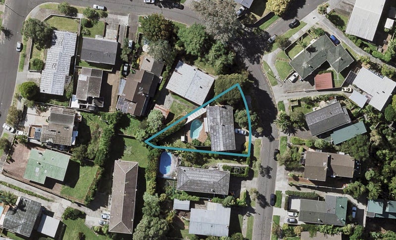 9 Kempthorne Crescent, Mission Bay, Auckland - Carousel 1