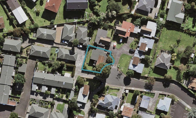 33A Brookfield Avenue, Onehunga, Auckland - Carousel 1