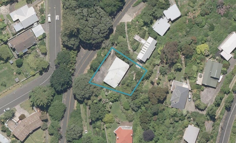 6 Mount View Road, Bastia Hill, Whanganui - Carousel 1