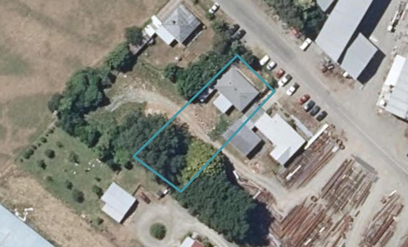 9 Karaka Street, Tokomaru, Palmerston North - Carousel 1