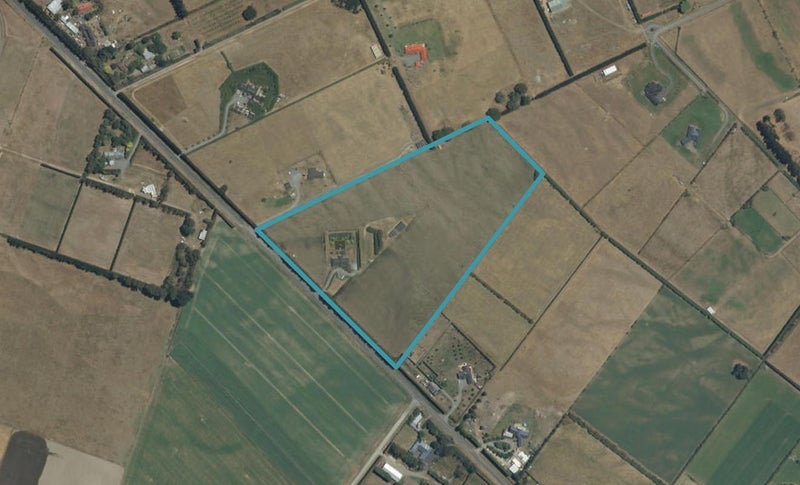 438 Hamptons Road, Christchurch - Carousel 1