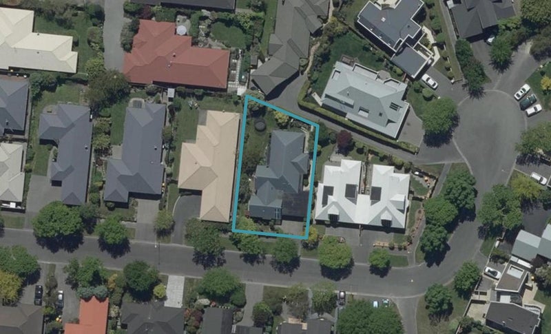 15 Huntingdon Place, Avonhead, Christchurch - Carousel 1