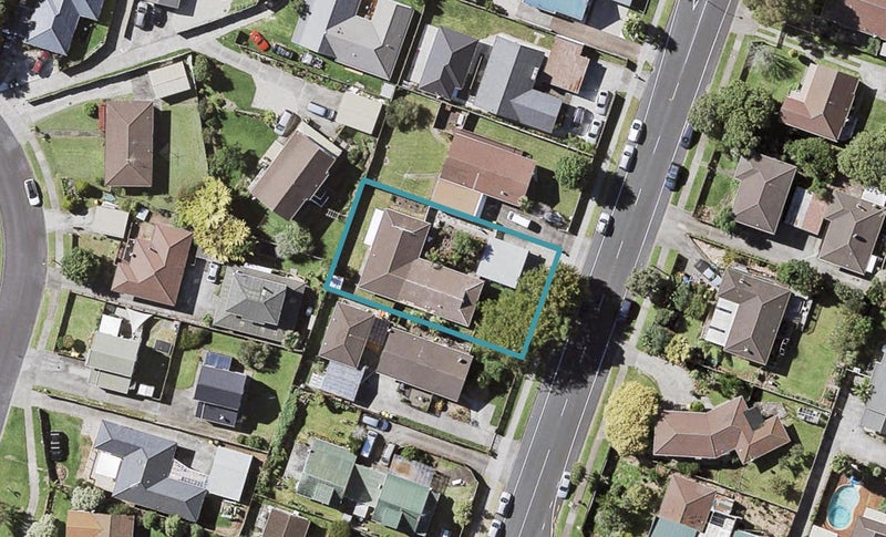 1/27 Aberfeldy Avenue, Highland Park, Auckland - Carousel 1