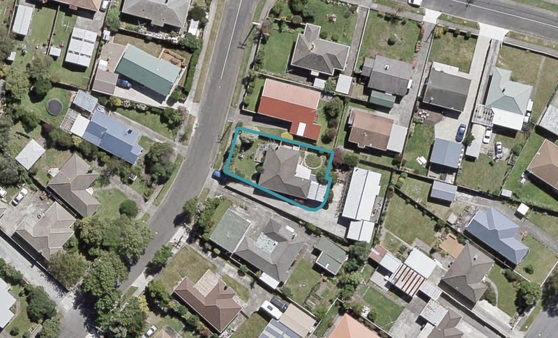 4 Foster Street, Taita, Lower Hutt - Carousel 1