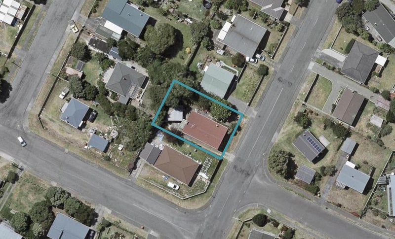 85 Norfolk Crescent, Otaki Beach, Otaki - Carousel 1