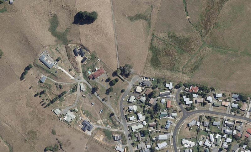 26 Deseret Road, Temple View, Hamilton - Carousel 1