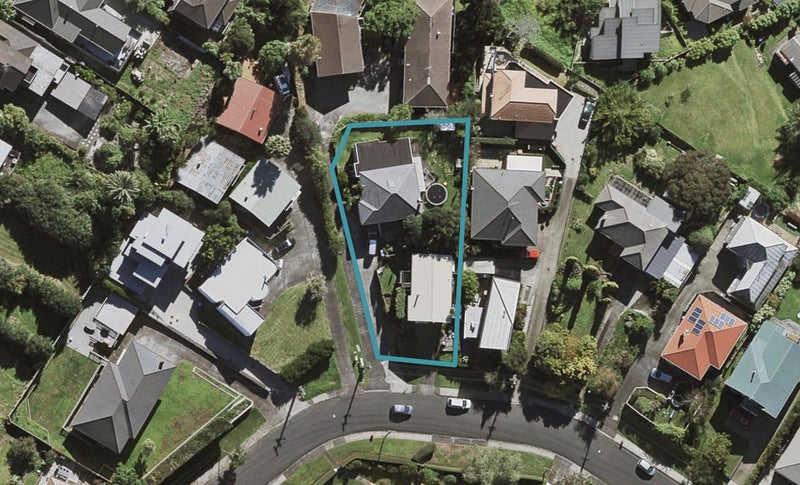 64 Ngatiawa Street, One Tree Hill, Auckland - Carousel 1