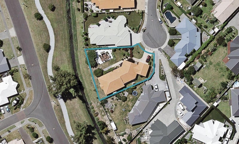 12 Ennor Place, Greenmeadows, Napier - Carousel 1