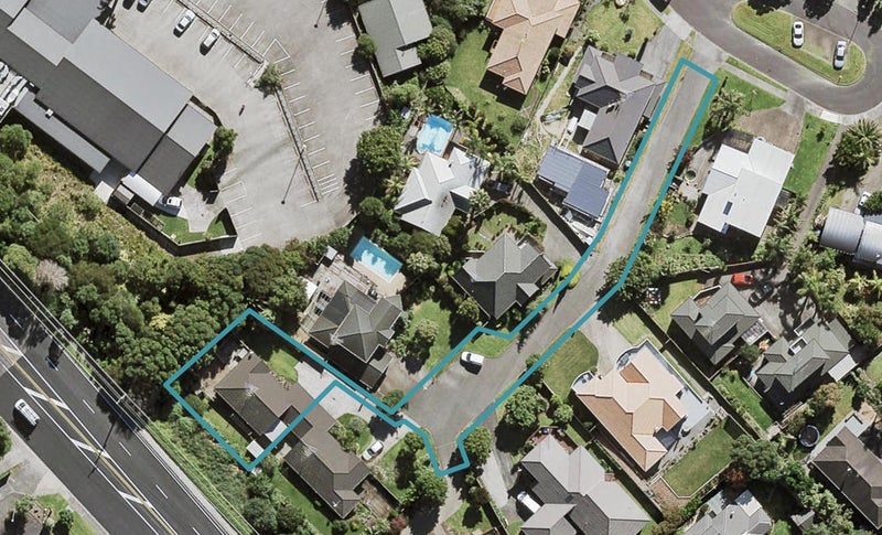 13B Jacanas Place, Unsworth Heights, Auckland - Carousel 1