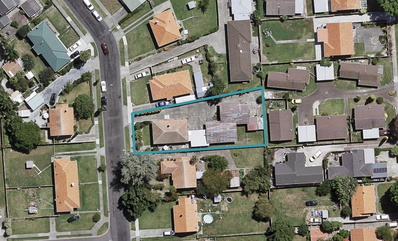 6 RUSSELL ROAD, MAREWA, NAPIER - Carousel 1