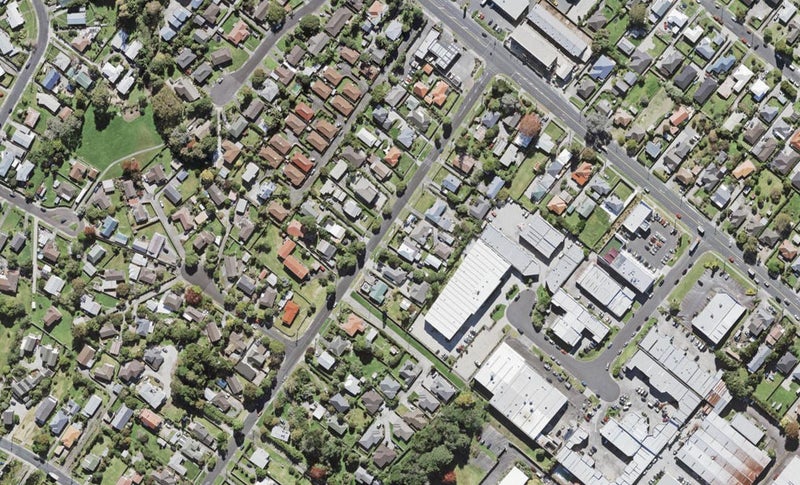 51 Brandon Road, Glen Eden, Auckland - Carousel 1