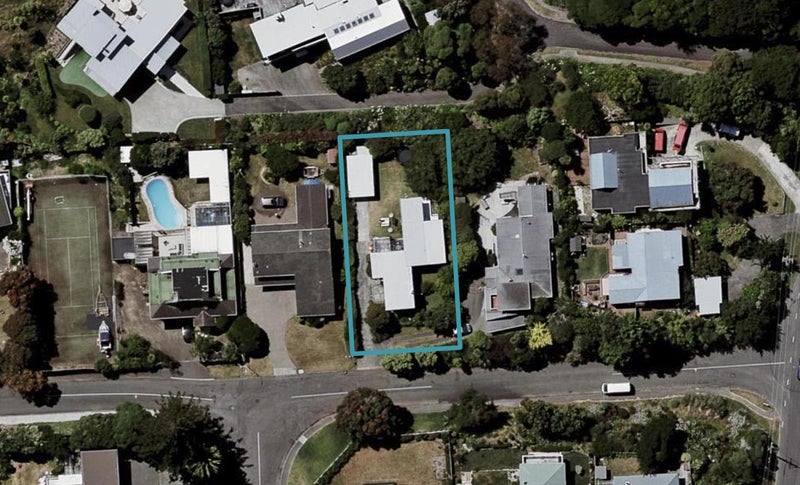 6 Newry Road, Raumati Beach, Paraparaumu - Carousel 1