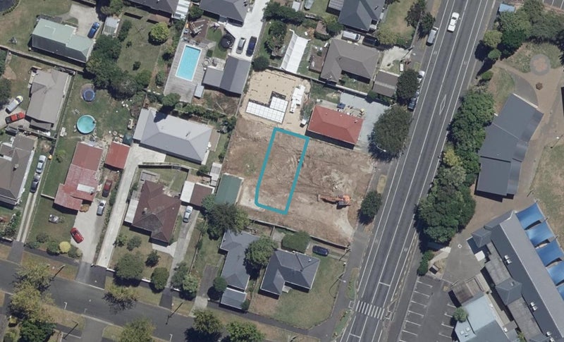 3/152 Rifle Range Road, Dinsdale, Hamilton - Carousel 1