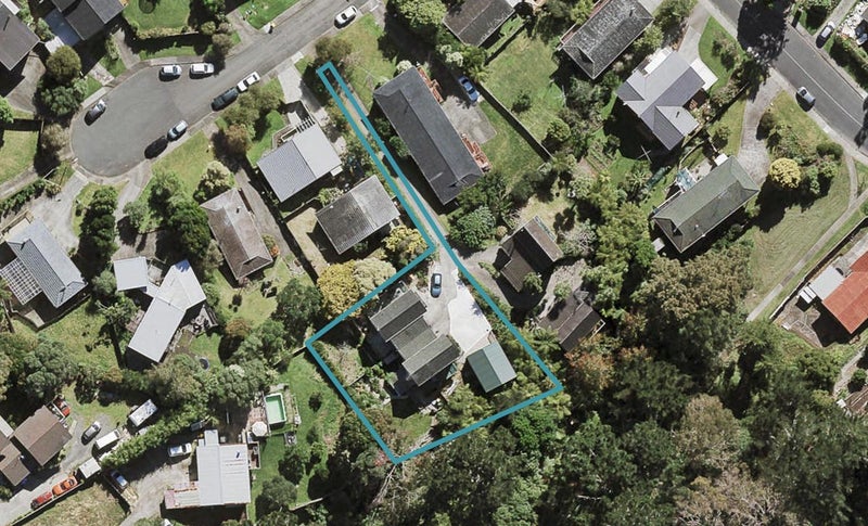 1/8 Glenvale Place, Tōtara Vale, Auckland - Carousel 1
