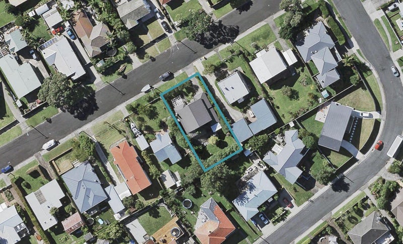 8 David Street, Bayswater, Auckland - Carousel 1