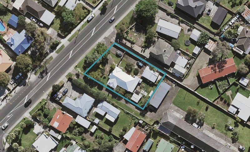 314 Massey Road, Mangere East, Auckland - Carousel 1