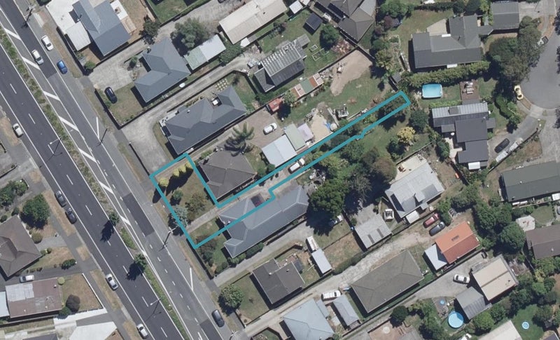 1/301 Cambridge Road, Hillcrest, Hamilton - Carousel 1