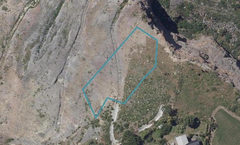 28 Kinsey Terrace, Clifton, Christchurch - Carousel 1
