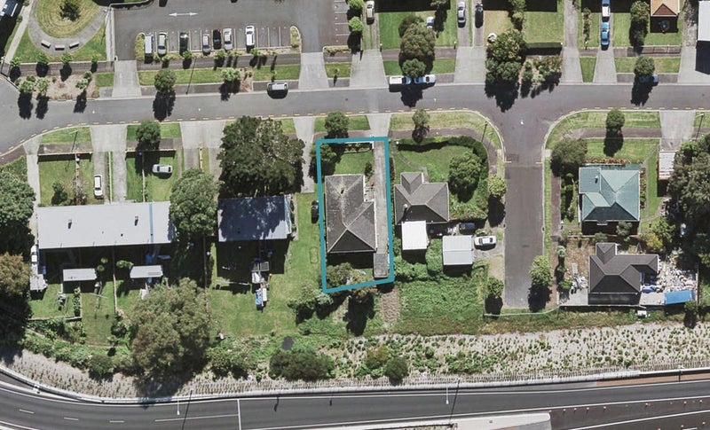 29 Ivanhoe Road, Grey Lynn, Auckland - Carousel 1