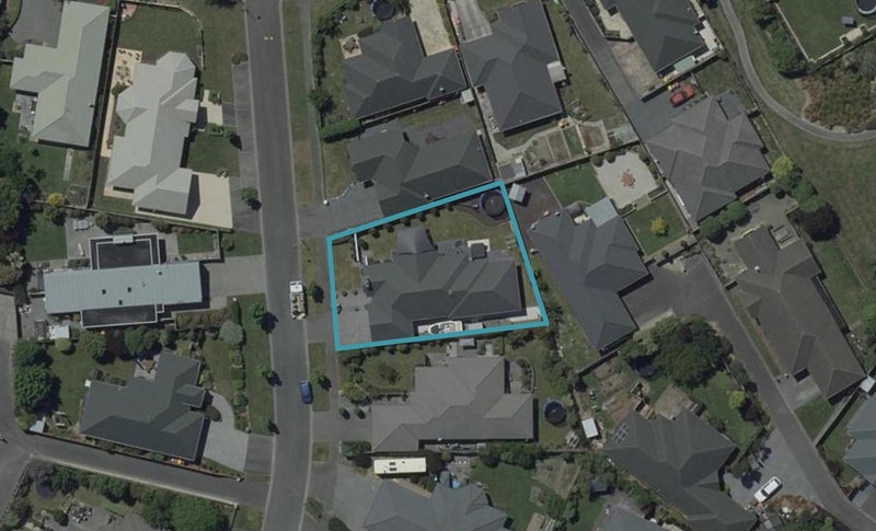 5 Bernadette Street, Aidanfield, Christchurch - Carousel 1