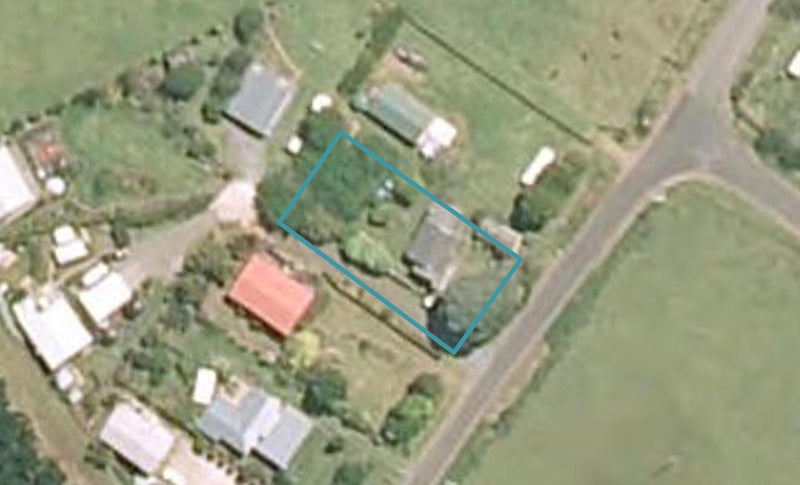 4 Awhitu Gully Road, MANUKAU HEADS, WAIUKU - Carousel 1