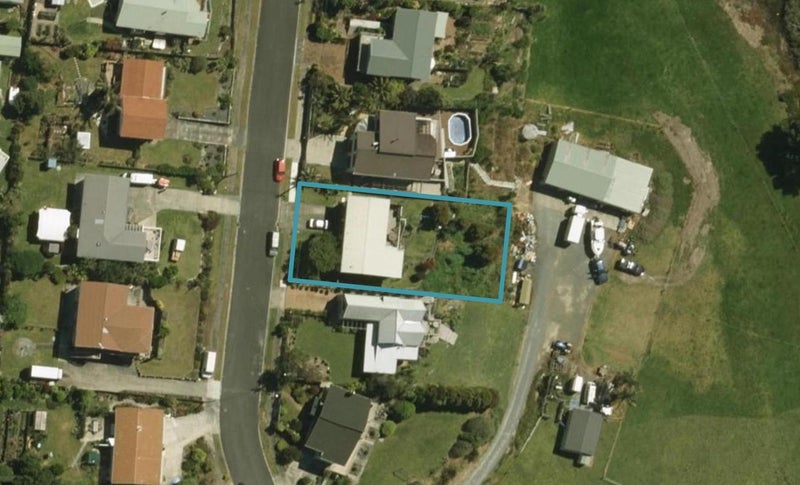 15 Seaview Road, Ruakaka - Carousel 1