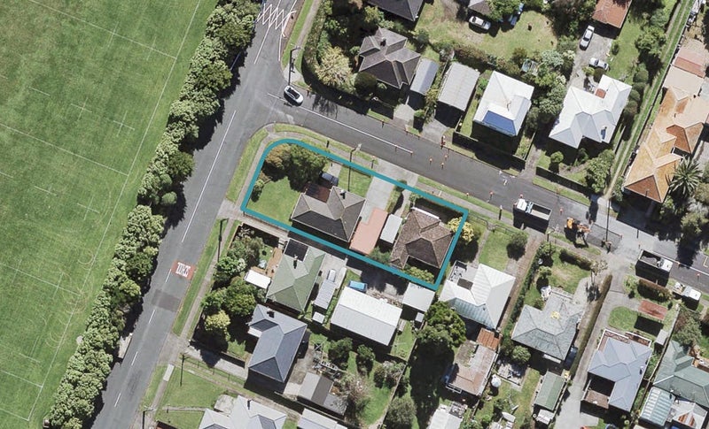 77 Archibald Road, Kelston, Auckland - Carousel 1