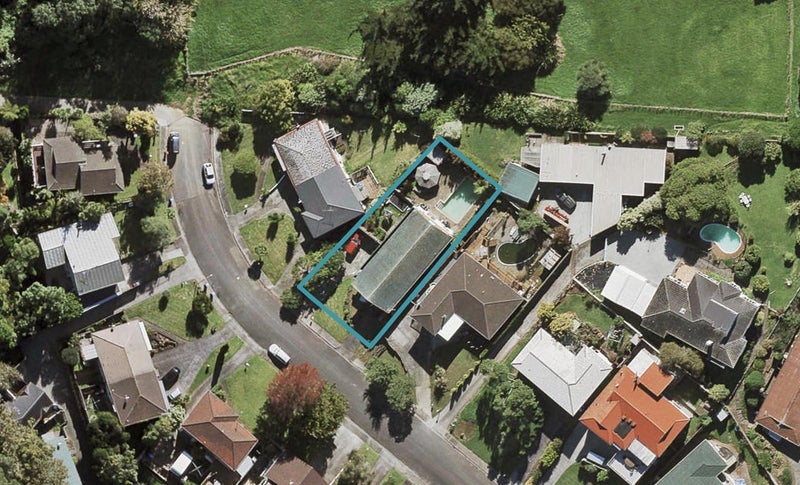 55 Bel Air Drive, Hillsborough, Auckland - Carousel 1