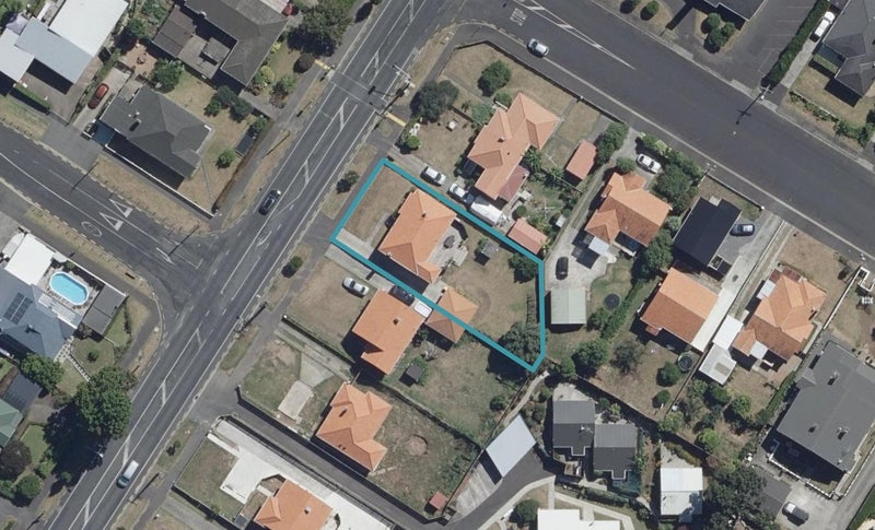 95 Forest Lake Road, Forest Lake, Hamilton - Carousel 1