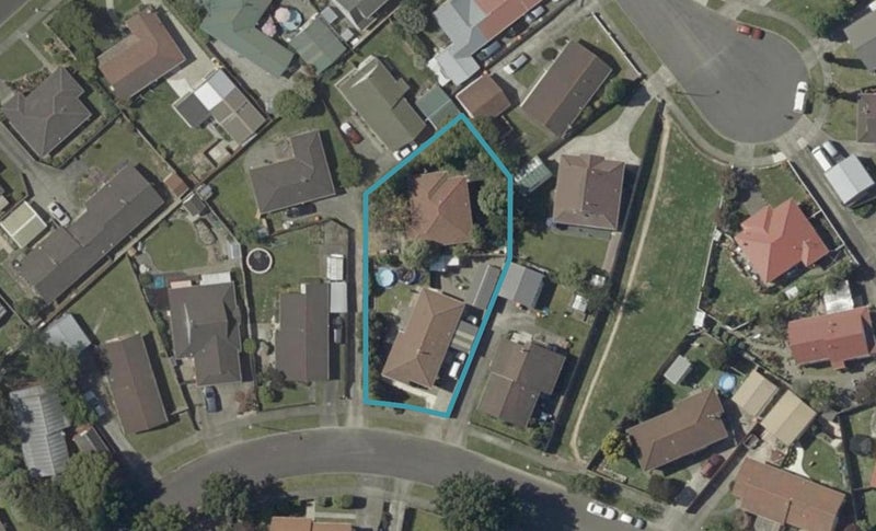 71 Geraldine Crescent, Cloverlea, Palmerston North - Carousel 1