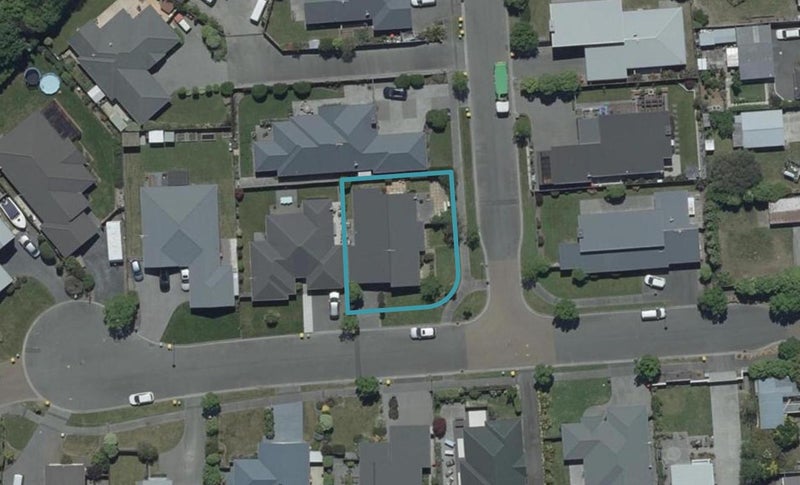 6 Maurice Stanton Place, Shirley, Christchurch - Carousel 1