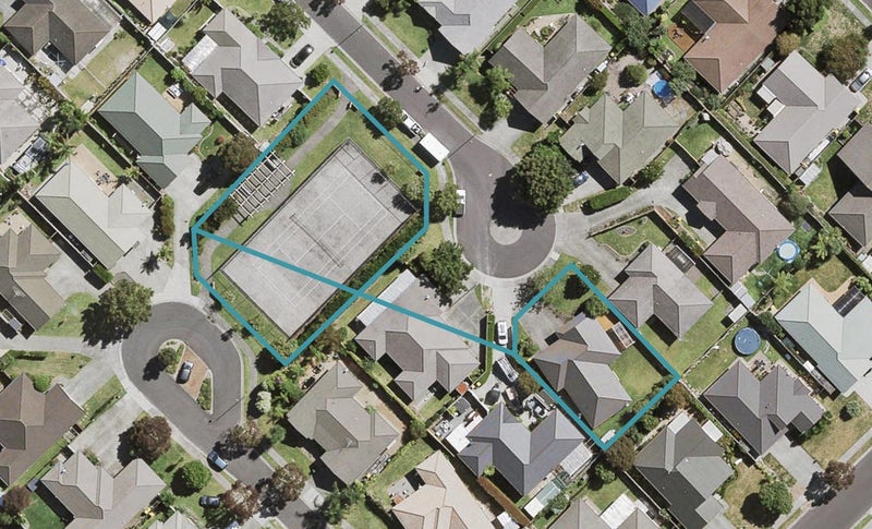 11 Millstone Lane, Henderson, Auckland - Carousel 1