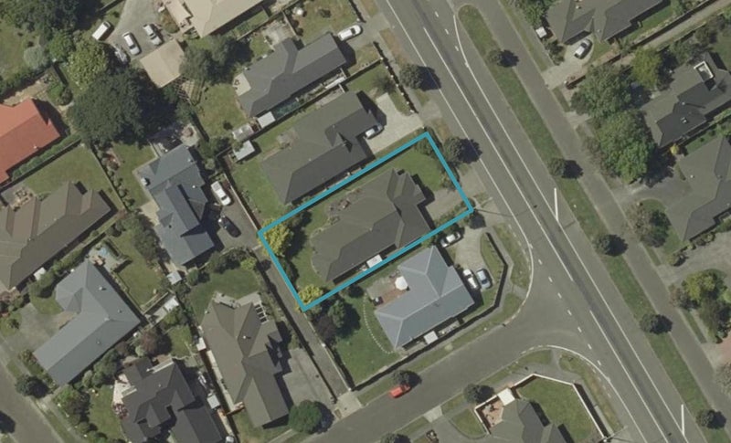 92 Summerhill Drive, Fitzherbert, Palmerston North - Carousel 1