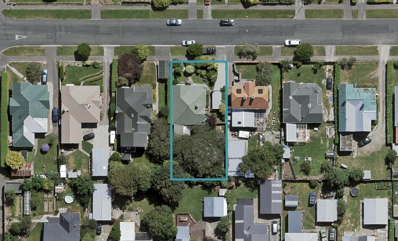 241 Bowmont Street, Georgetown, Invercargill - Carousel 1