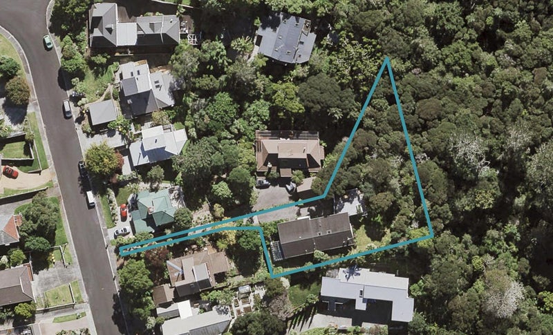 16 Miraka Place, Birkenhead, Auckland - Carousel 1
