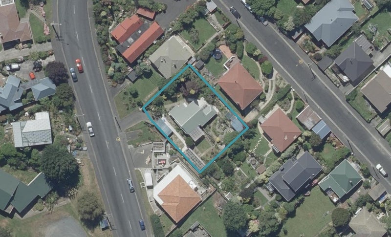 220 Pine Hill Road, Dalmore, Dunedin - Carousel 1