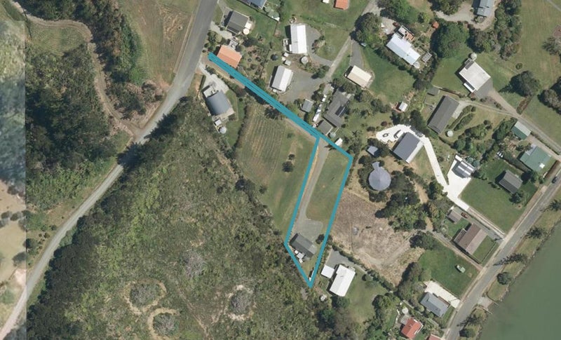 47 Peninsula Parade, Hihi, Mangonui - Carousel 1