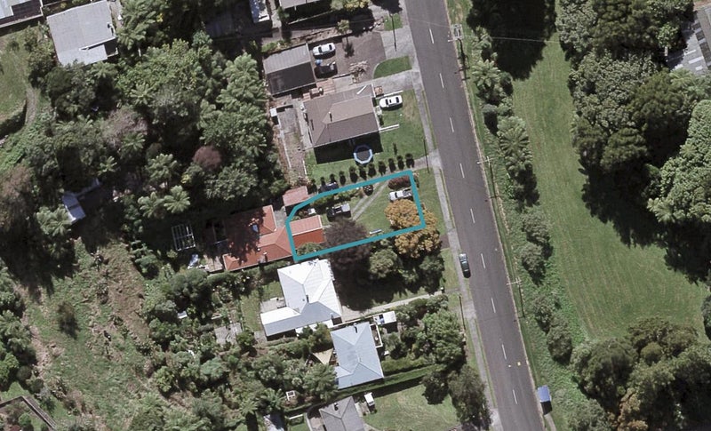 122 Huatoki Street, Frankleigh Park, New Plymouth - Carousel 1