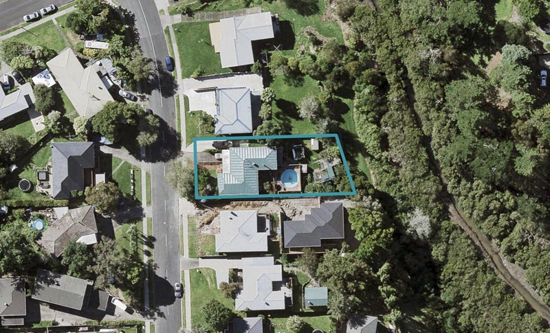 50 Ennis Avenue, Pakuranga Heights, Auckland - Carousel 1